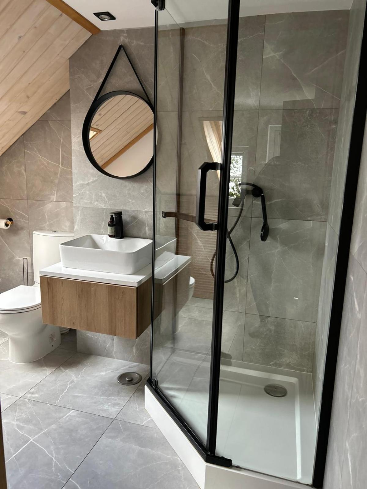 Poloninka Hotell Ustrzyki Górne Eksteriør bilde